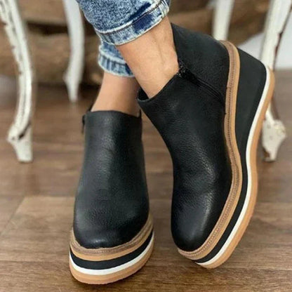 Elegant Slim-Fit Leather Boot